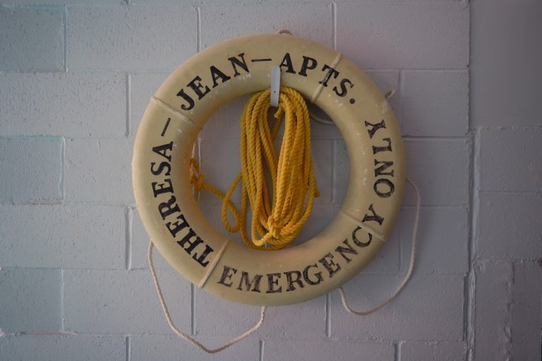 découvrez l'importance d'un fonds d'urgence, comment le constituer et pourquoi il est essentiel pour sécuriser votre avenir financier en cas d'imprévus.