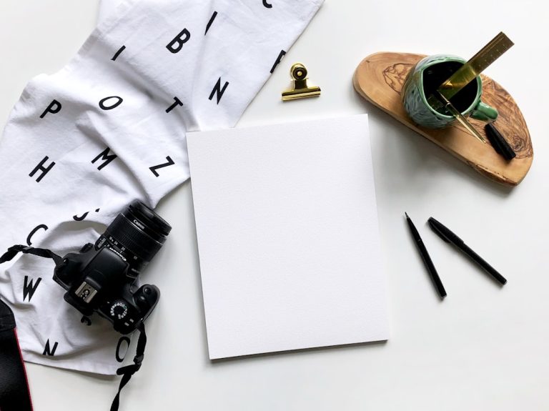 découvrez une sélection inspirante de sujets d'écriture créative pour stimuler votre imagination et développer vos compétences narratives.