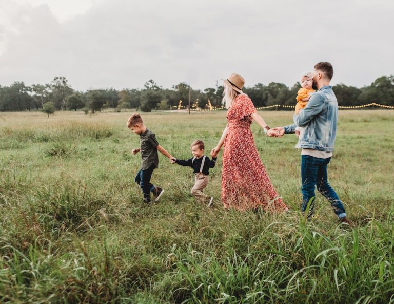 Les essentiels pour un voyage en famille réussi